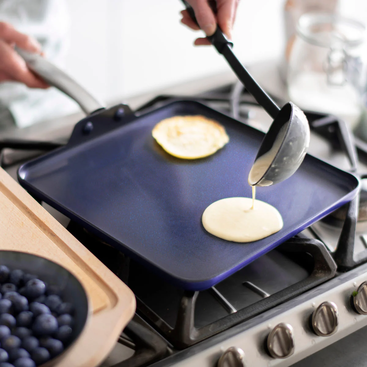 Blue Diamond<br> Griddle Pan - 28cm - Image 2
