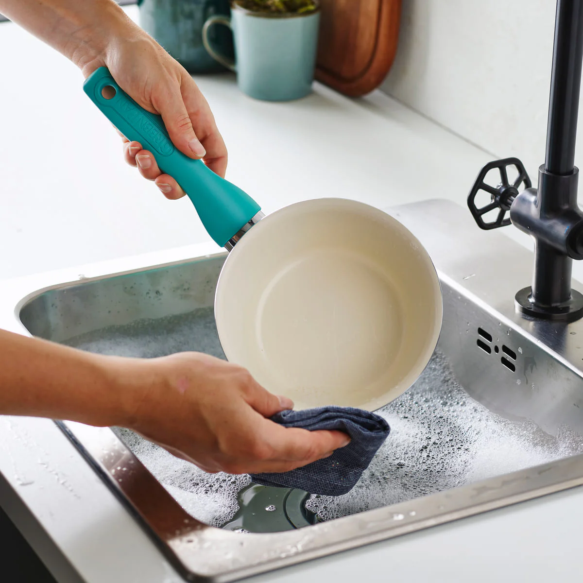 Rio<br>Frying Pan, Turquoise - 18cm - Image 6