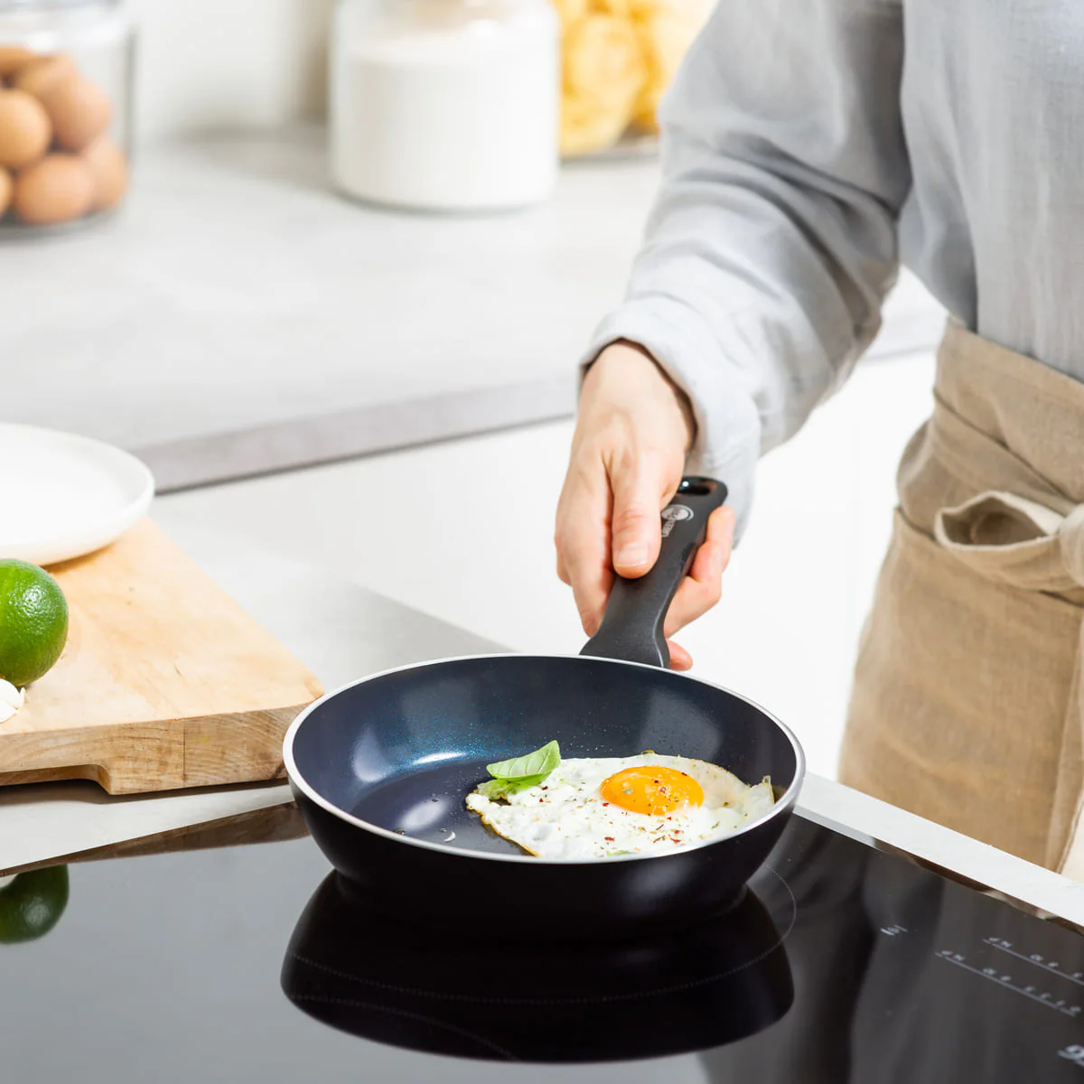 Torino<br> 2pcs Cookware Sets, Black - 20 & 26cm - Image 2