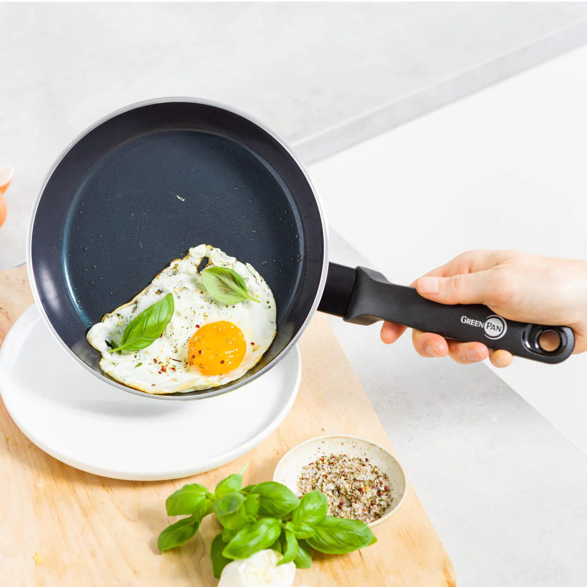 Torino<br> 2pcs Cookware Sets, Black - 20 & 26cm - Image 4