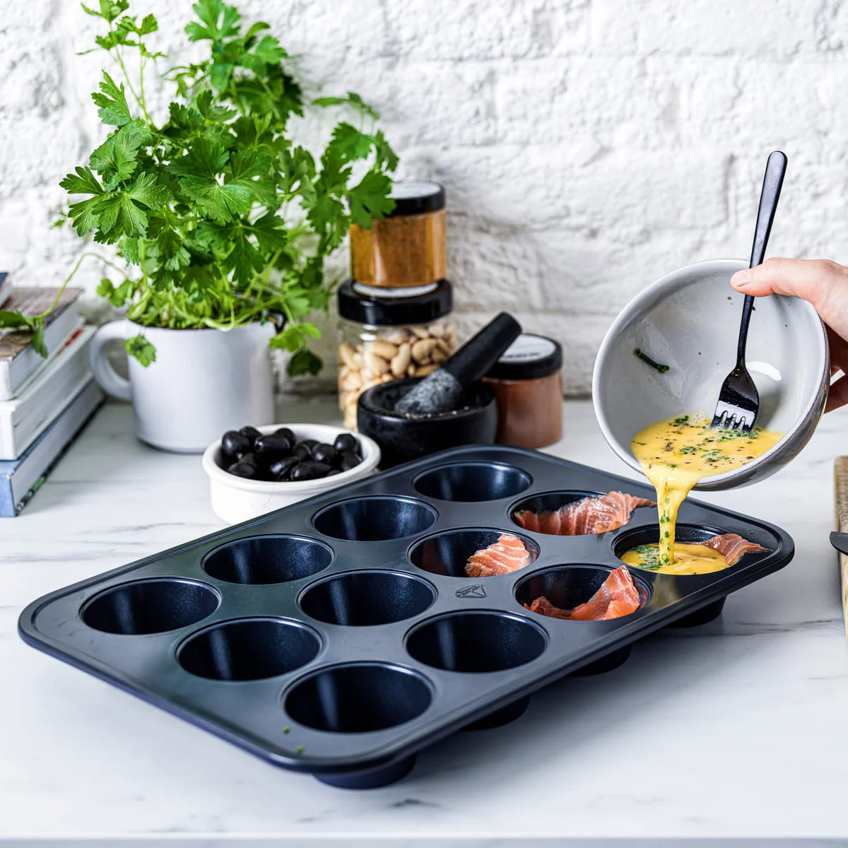Blue Diamond<br> 12 Cup Muffin Pan - Image 5