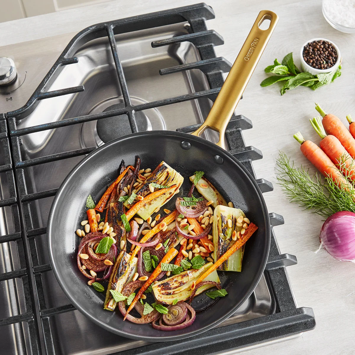Reserve<br> 5pc Cookware Sets, Black - Image 3