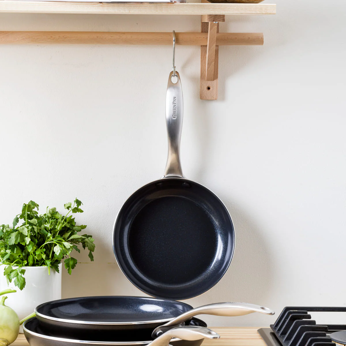 Royal<br> Frying Pan Black - 20cm - Image 3