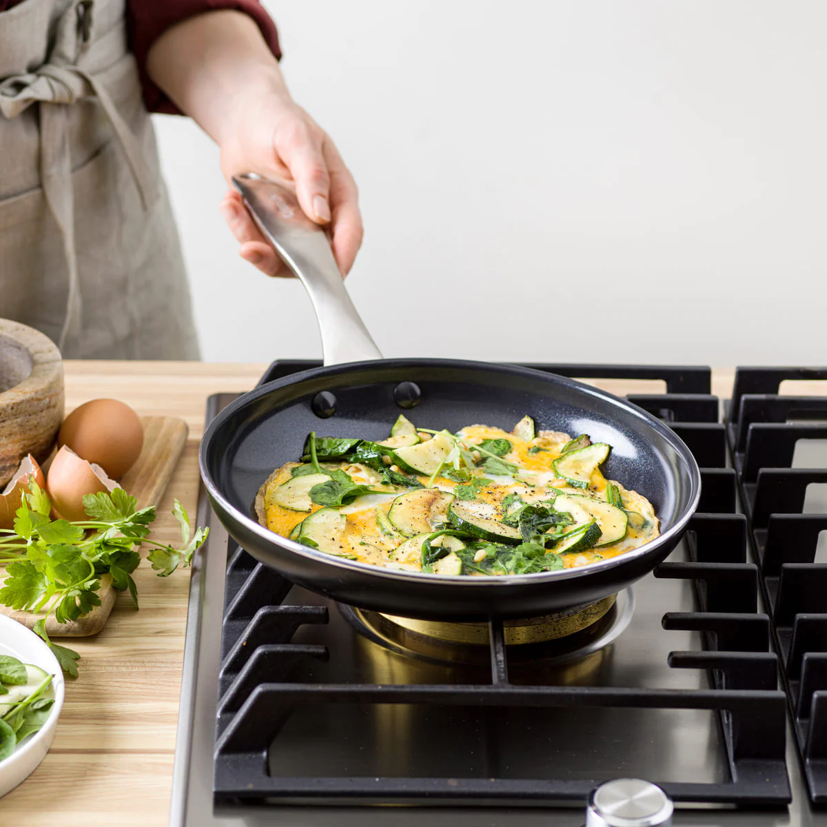 Royal<br> Frying Pan, Black - 24cm - Image 2