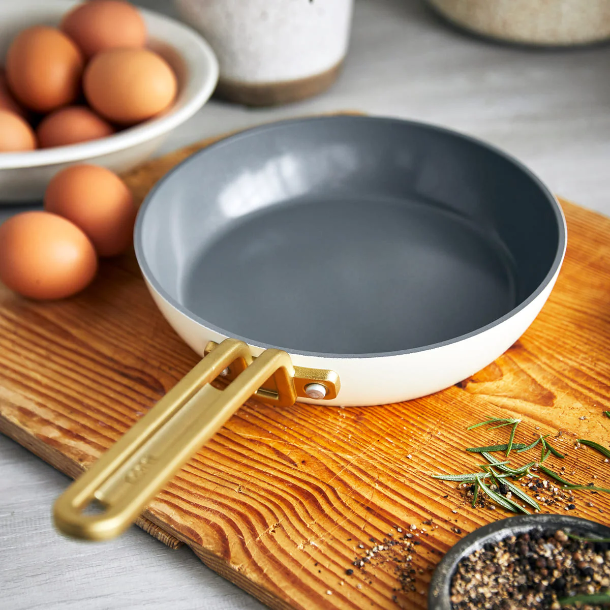 Stanley Tucci™<br> Ceramic Non-Stick 20CM Frypan | Carrara White - Image 3