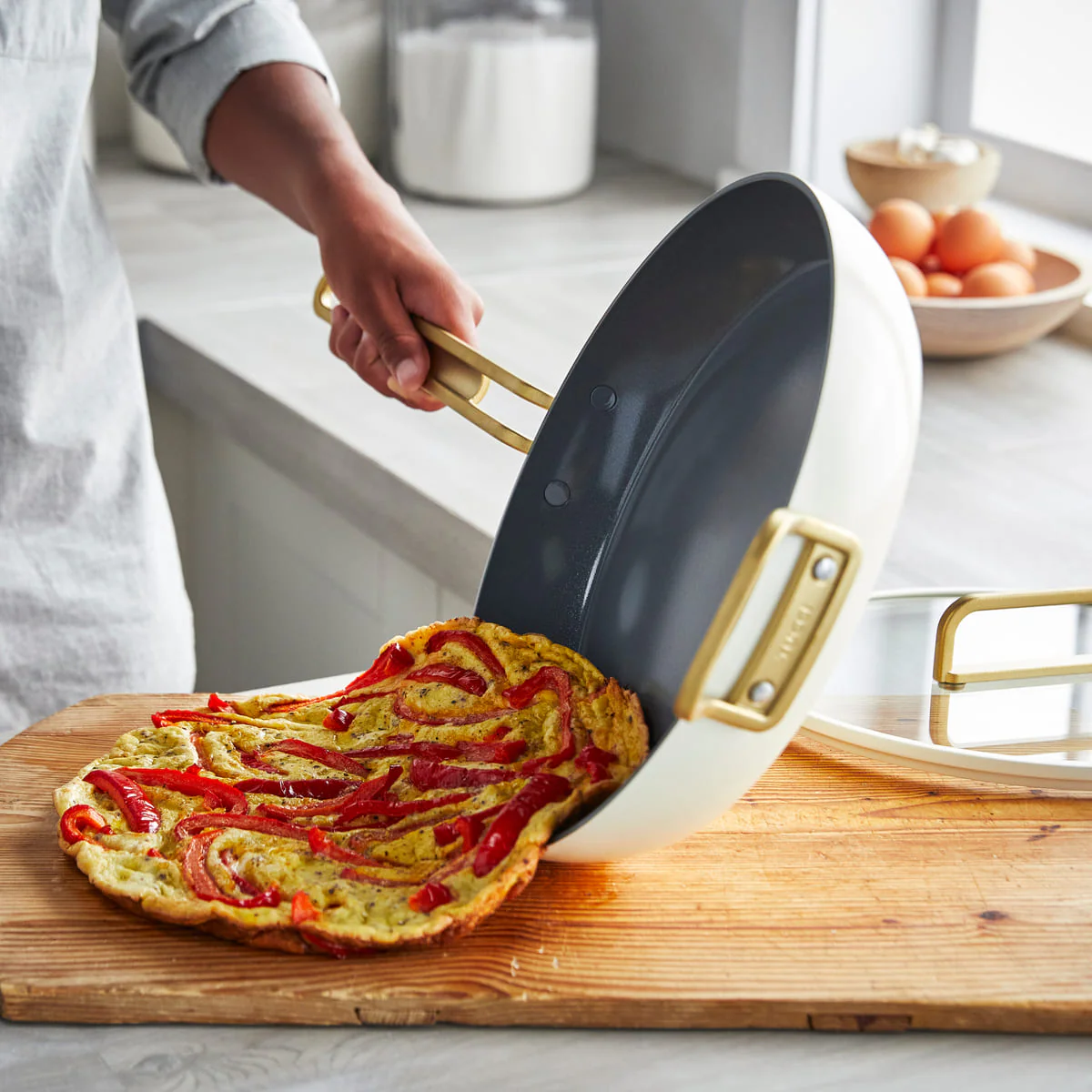 Stanley Tucci™<br> Ceramic Non-Stick 30CM Frypan with Lid | Carrara White - Image 2