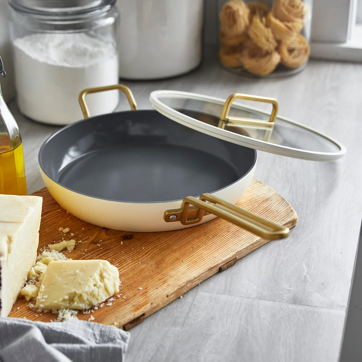 Stanley Tucci™<br> Ceramic Non-Stick 30CM Frypan with Lid | Carrara White - Image 5