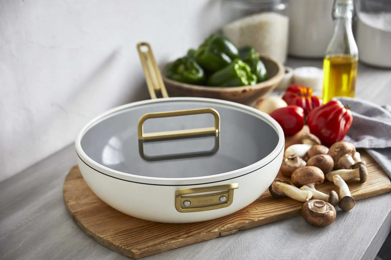 Stanley Tucci™<br> Ceramic Non-Stick 33cm Essential Stanley Pan | Carrara White - Image 8