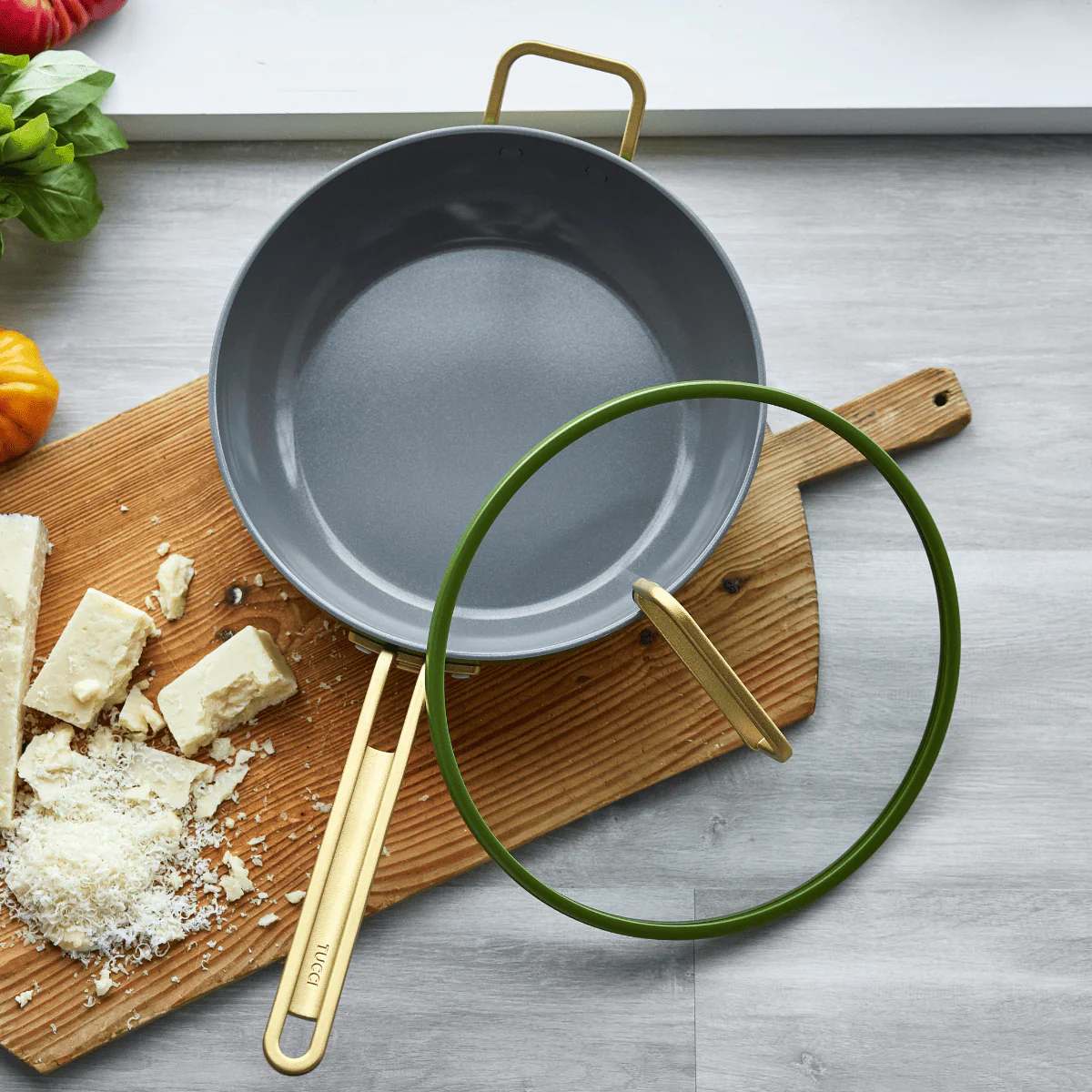Stanley Tucci™<br> Ceramic Non-Stick 29cm Stanley Pan Junior | Tuscan Olive - Image 4