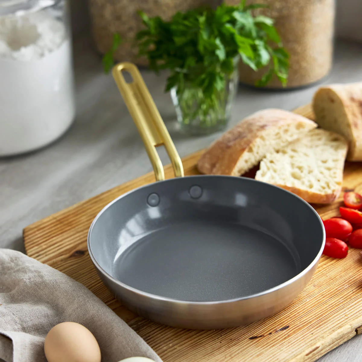 Stanley Tucci™<br> Ceramic Non-Stick 20cm and 26cm Cookware Set | Stainless Steel - Image 4