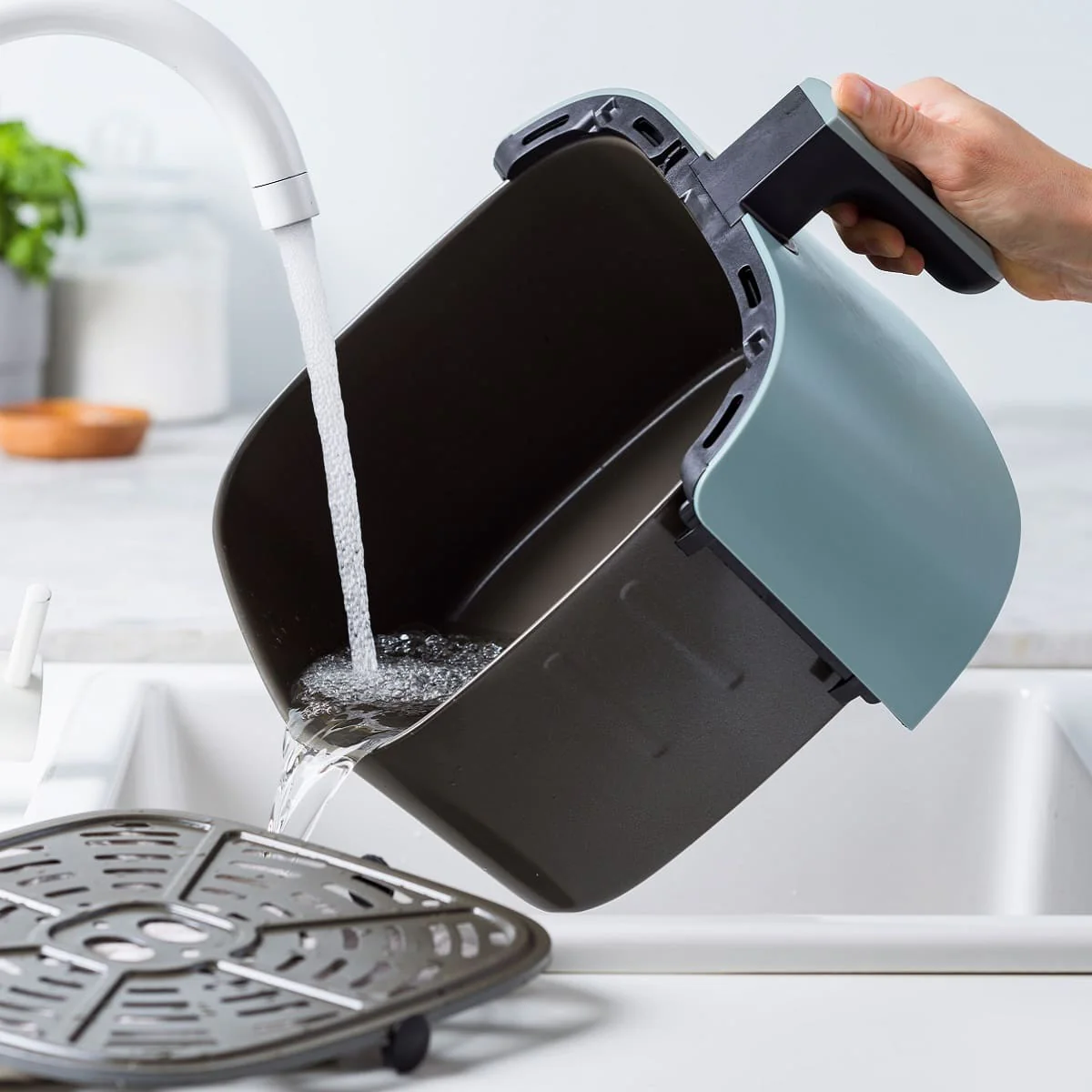 Bistro<br> XXL Coloured Air Fryer - Smokey Sky Blue - Image 11