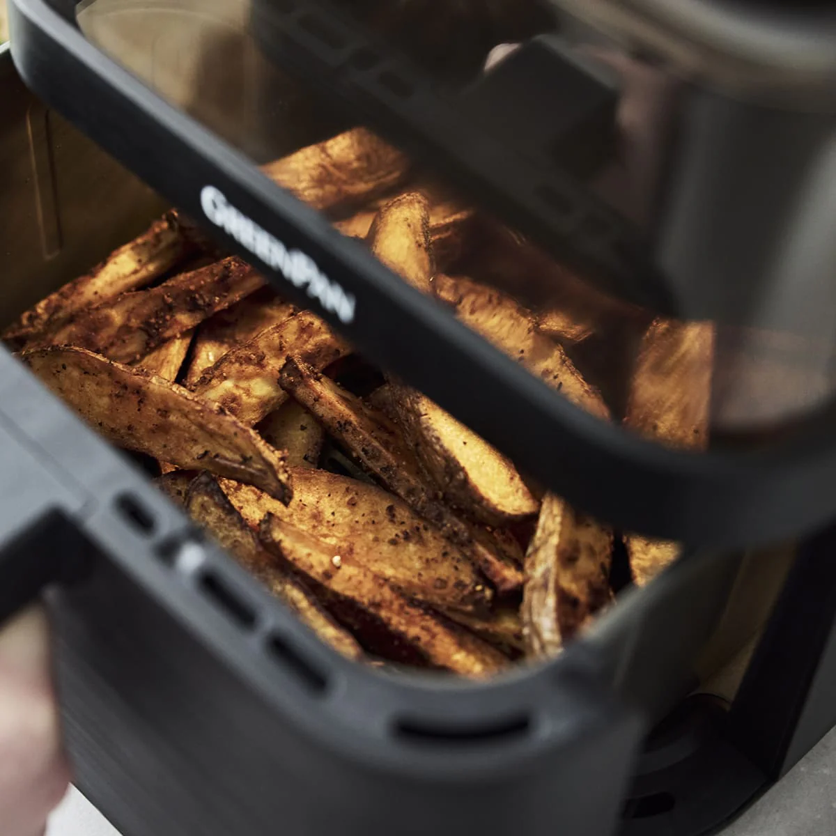 Bistro<br> Air Fryer with See-Thru Lid - Image 6