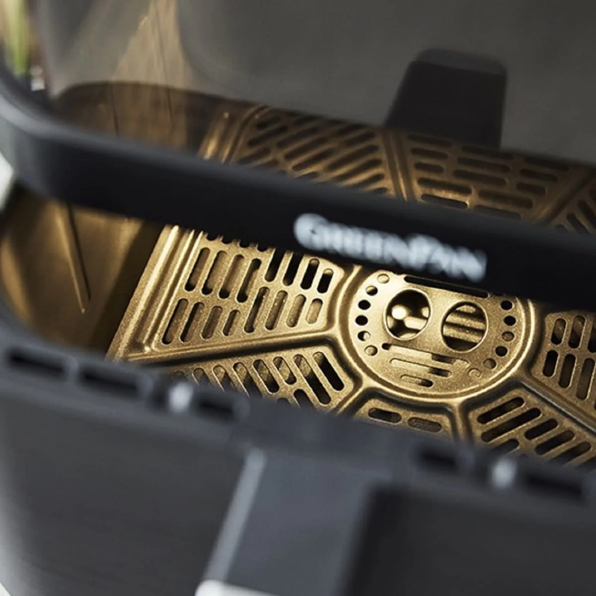 Bistro<br> Air Fryer with See-Thru Lid - Image 9