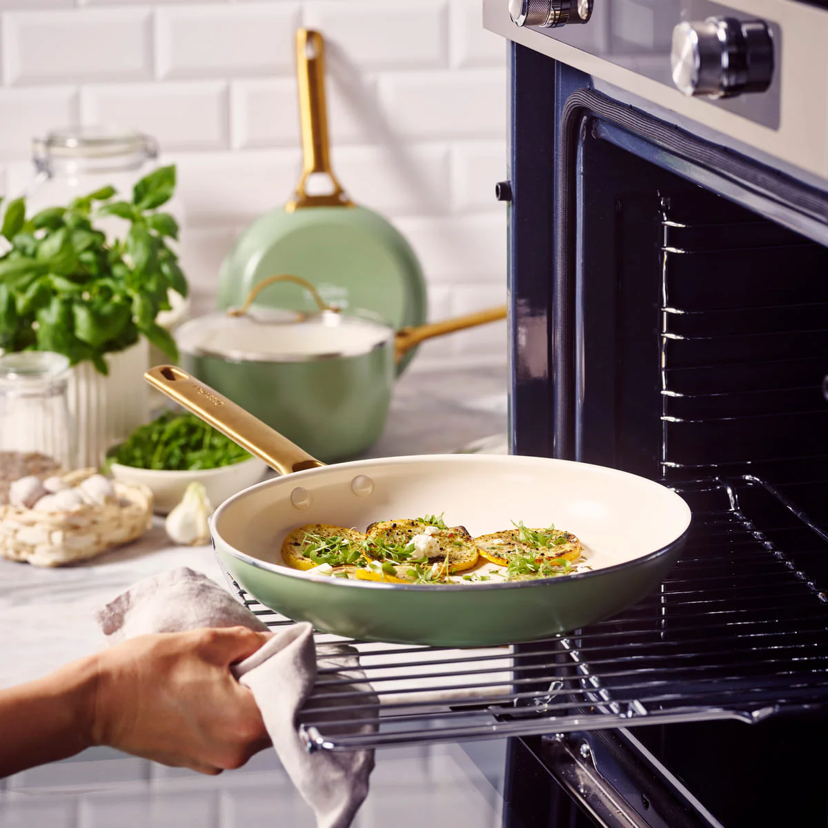 Padova<br> 2pcs Cookware Set, Green Sage - 26 & 30 Cm - Image 2