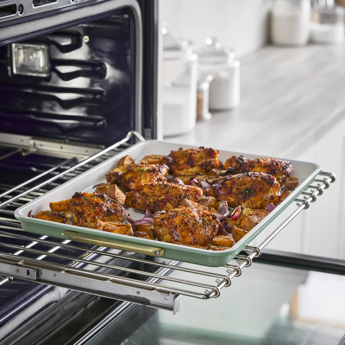 Reserve<br> Cookie Sheet, Sage Green - 30.2 x 25.2 cm - Image 5