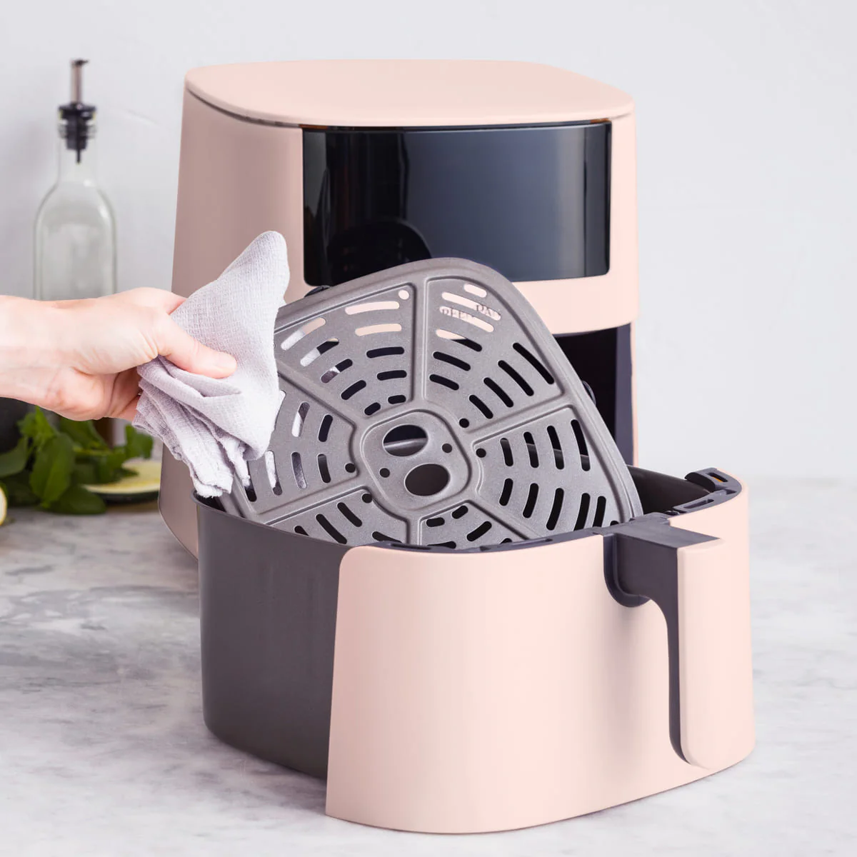 Bistro<br> XXL Coloured Air Fryer - Pink - Image 8