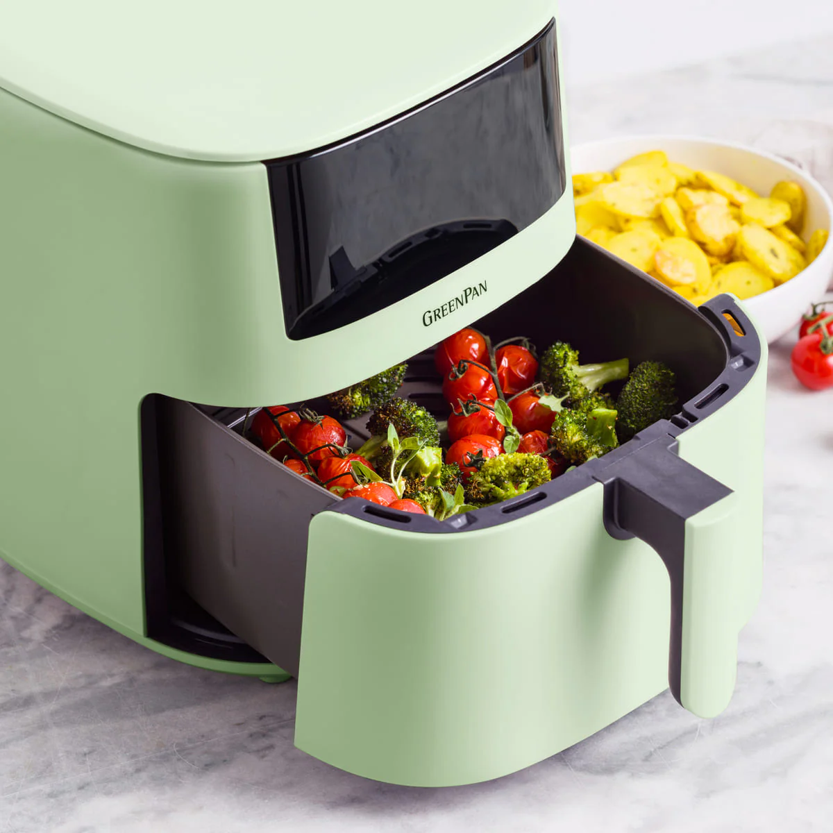 Bistro<br> XXL Coloured Air Fryer - Mint Green - Image 11
