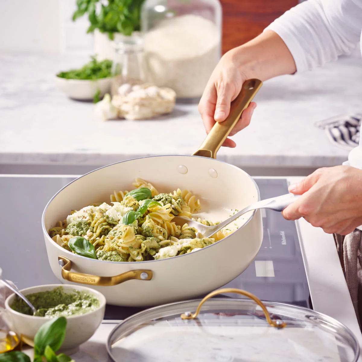 Padova<br> Skillet With Lid, Cream White - 28cm - Image 4