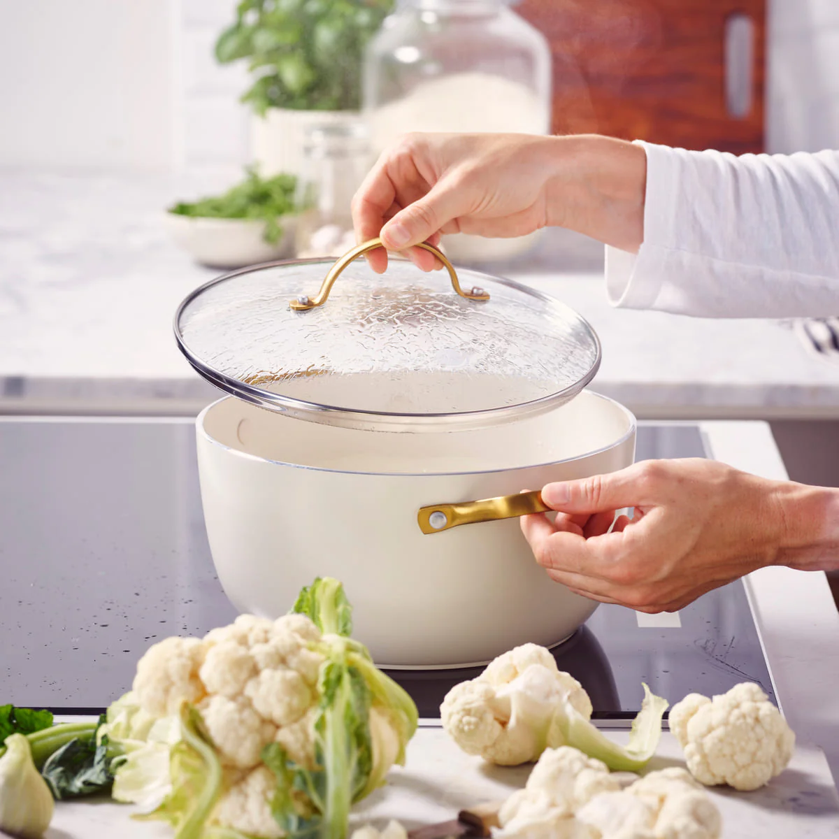 Padova<br> Stock Pot With Lid, Cream White - 24cm - Image 3