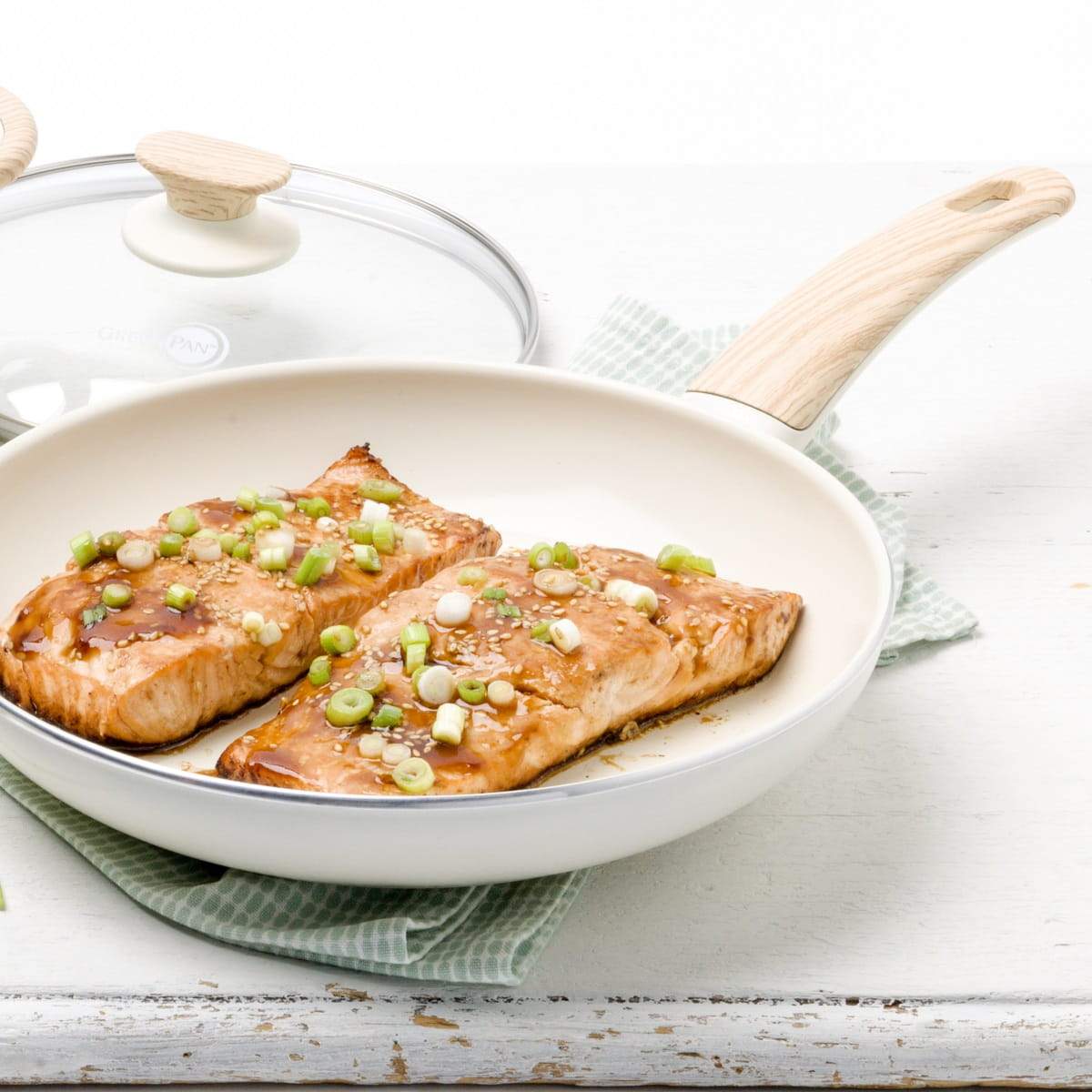 Wood-Be<br> Frying Pan, Cream White - 24cm - Image 5